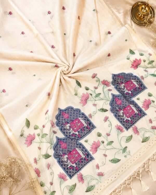 224 MUNGA COTTON - HALF WHITE