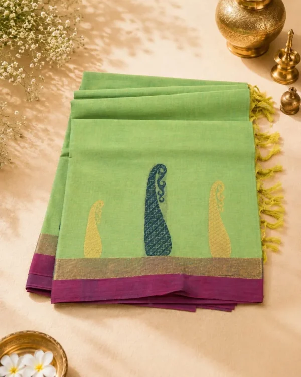 Cotton And Silk Cotton - Lavender Pink With Coffee Brown