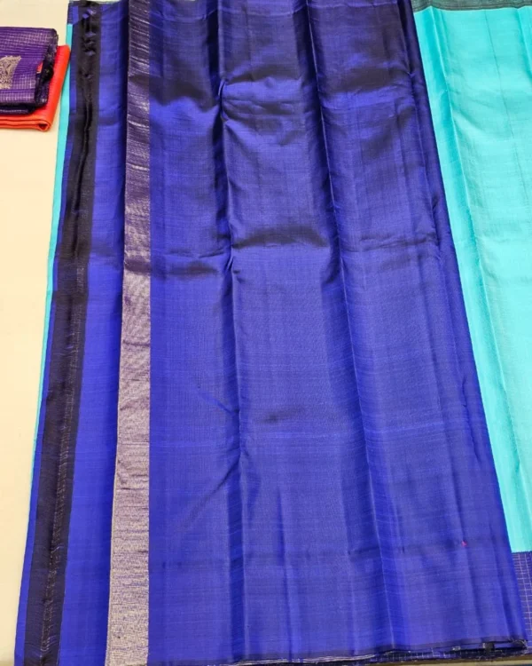 Kancheepuram Silks Sarees - Ananda Blue With Navy Blue (2) Kancheepuram Silks Sarees - Ananda Blue With Navy Blue