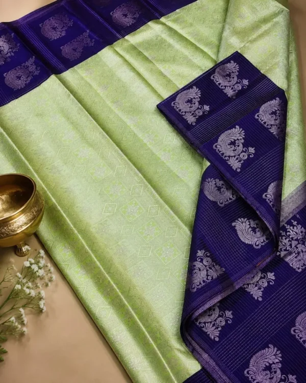Kancheepuram Silks Sarees - Pastel Pistachio Green With Royal Violet (4) Kancheepuram Silks Sarees - Pastel Pistachio Green With Royal Violet
