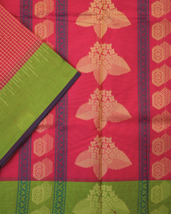 40 PURE COTTON SAREES - Coral Pink